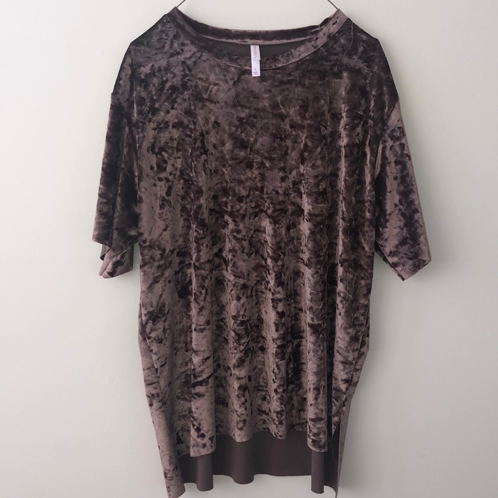 Velvet lightweight short sleeve shirt